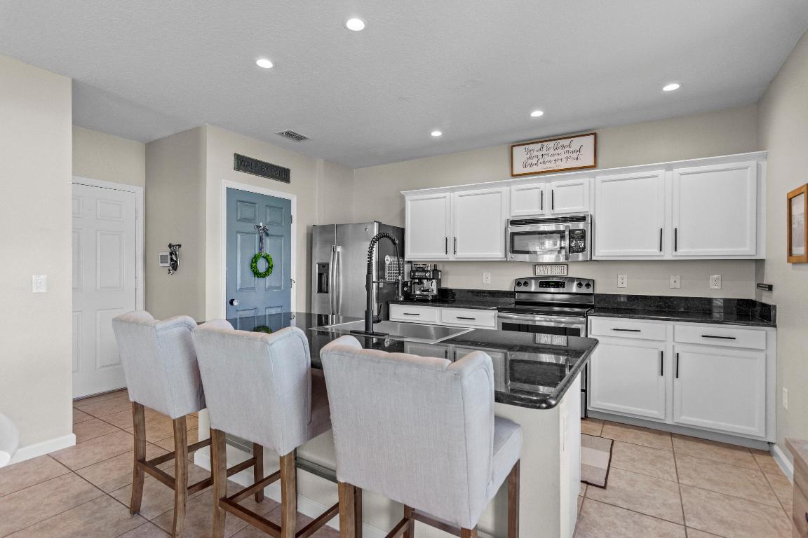 1547 Lexington Square SW