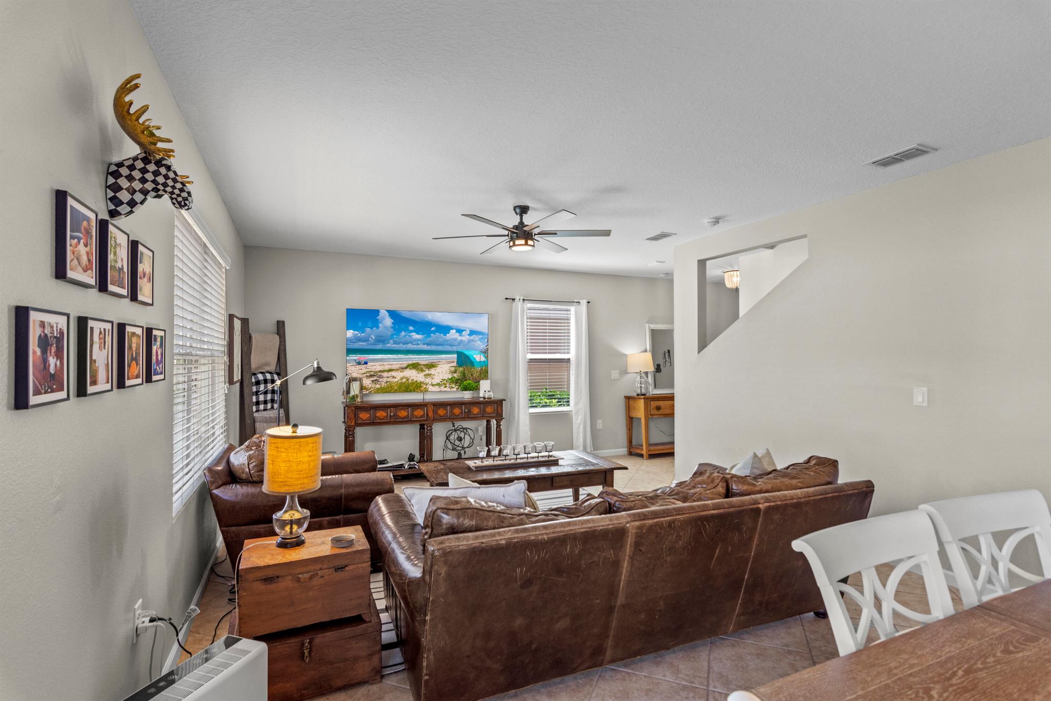 1547 Lexington Square SW