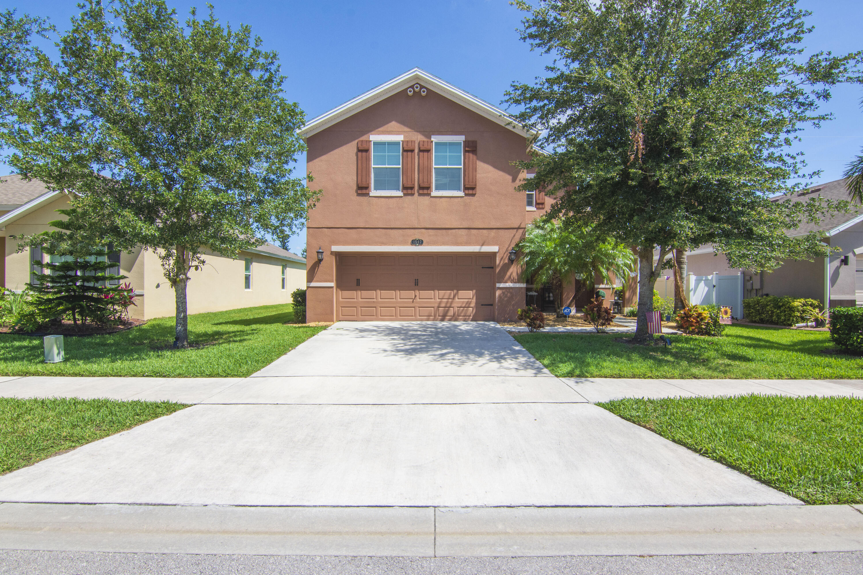 1547 Lexington Square SW