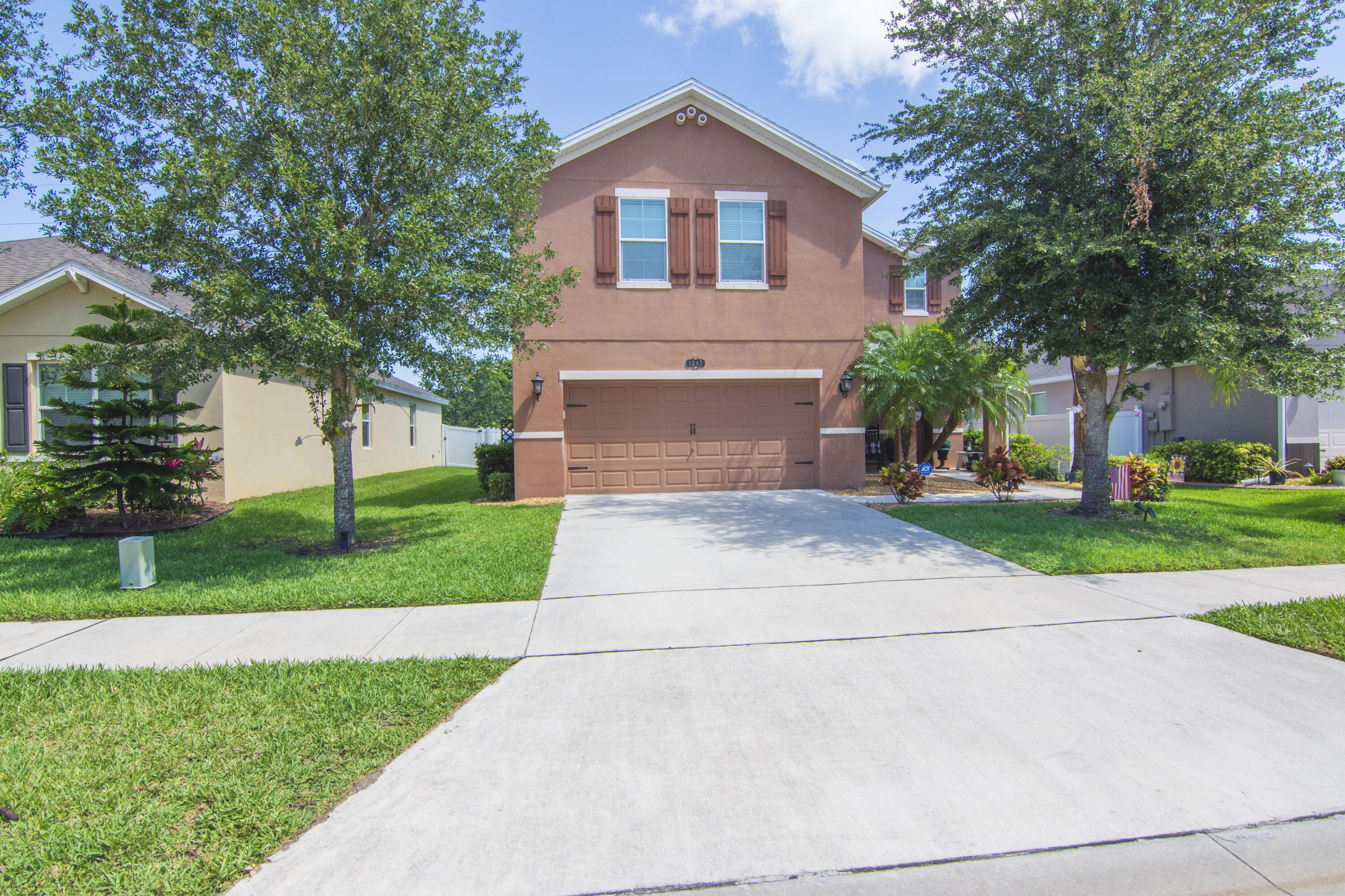 1547 Lexington Square SW