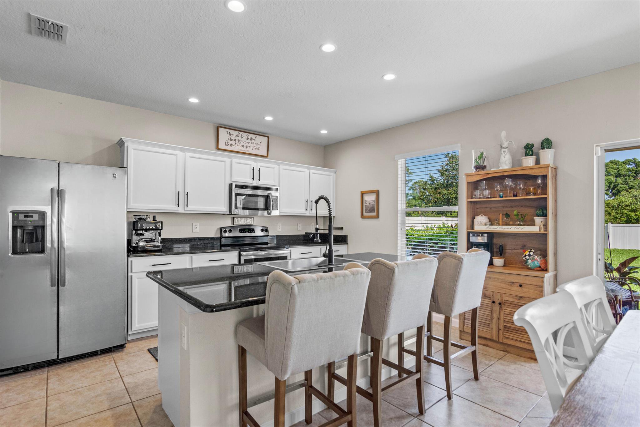 1547 Lexington Square SW