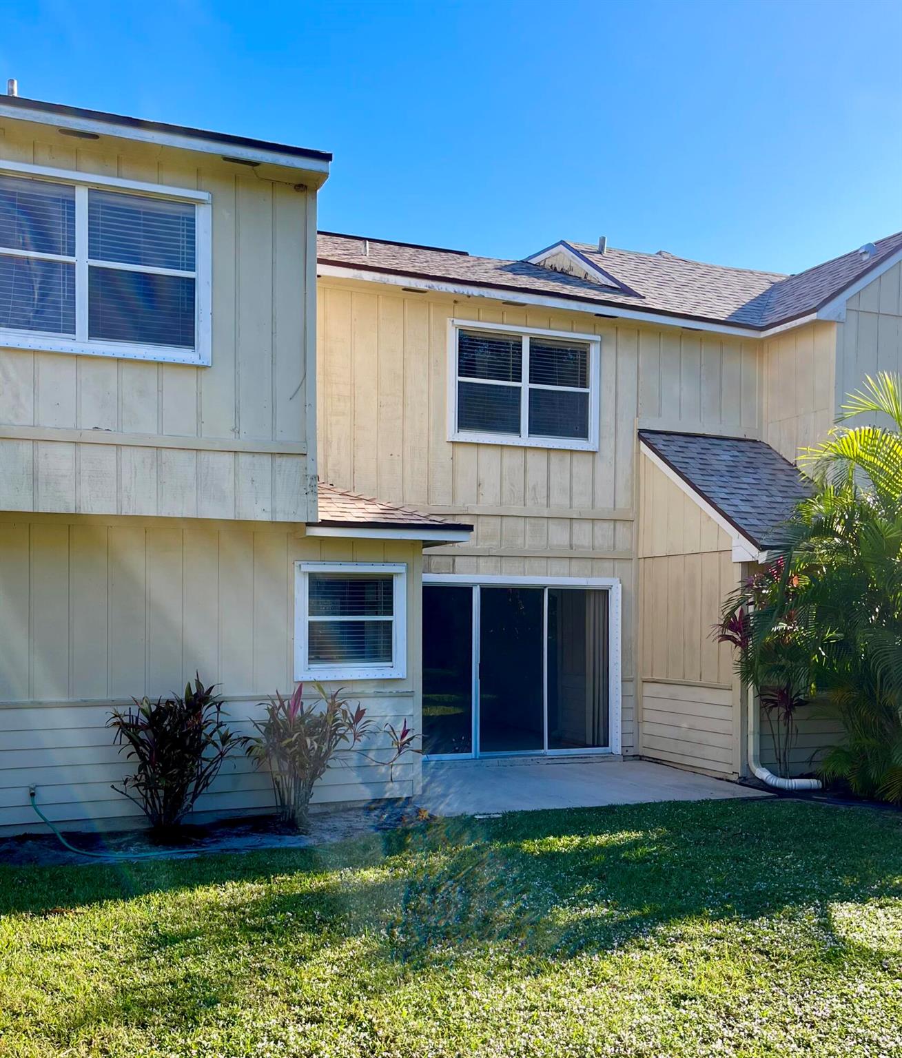 2010 Vero South Circle SW 3