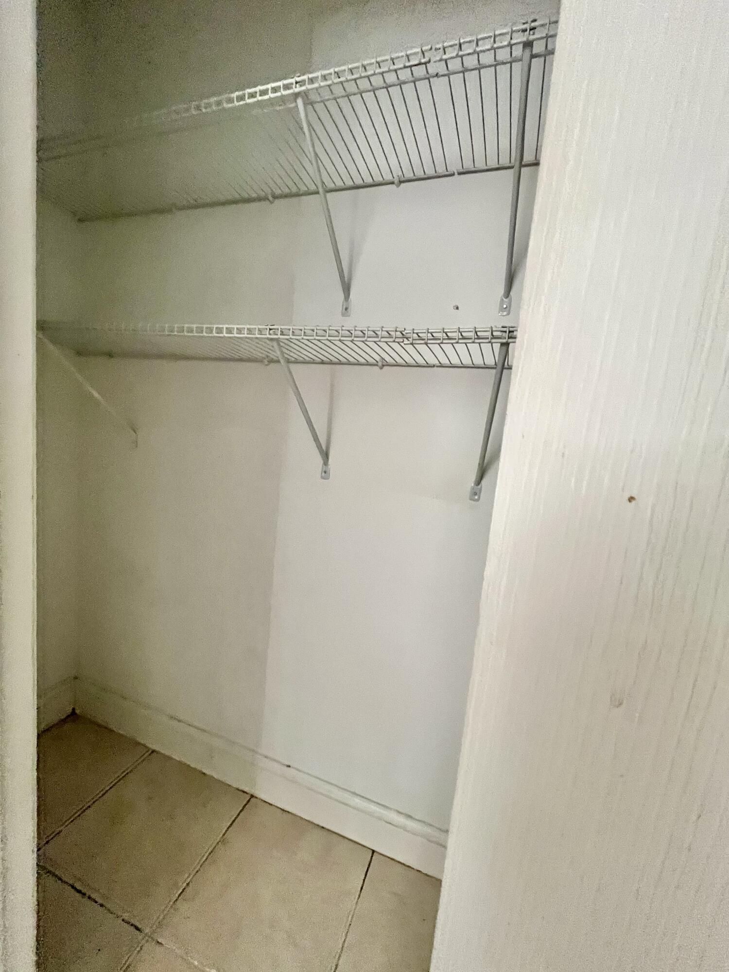 2010 Vero South Circle SW 3