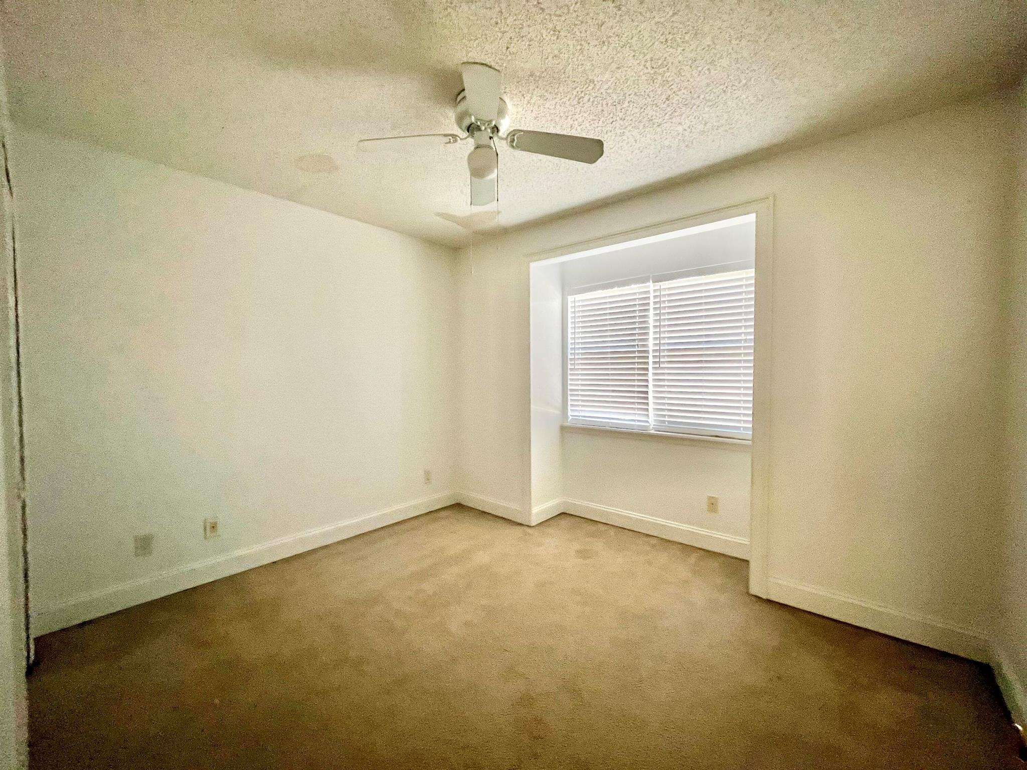 2010 Vero South Circle SW 3