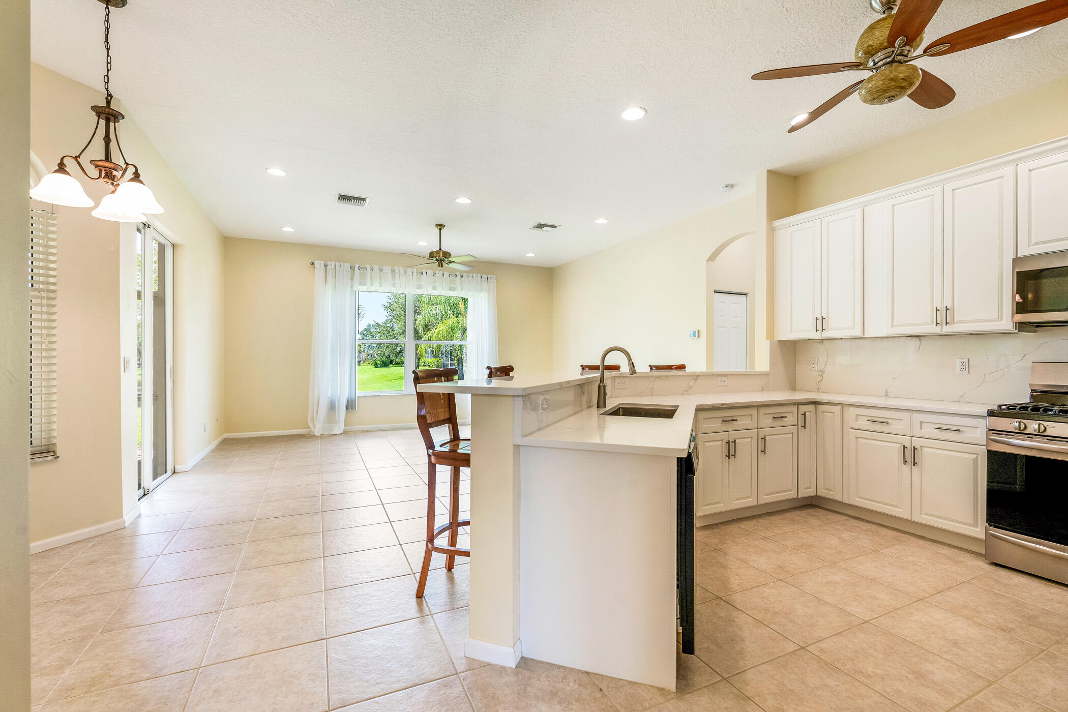 412 N Key Lime Square SW