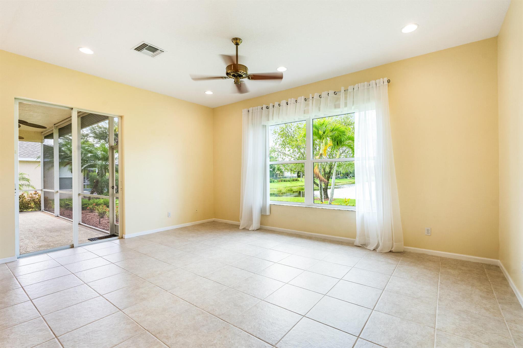 412 N Key Lime Square SW