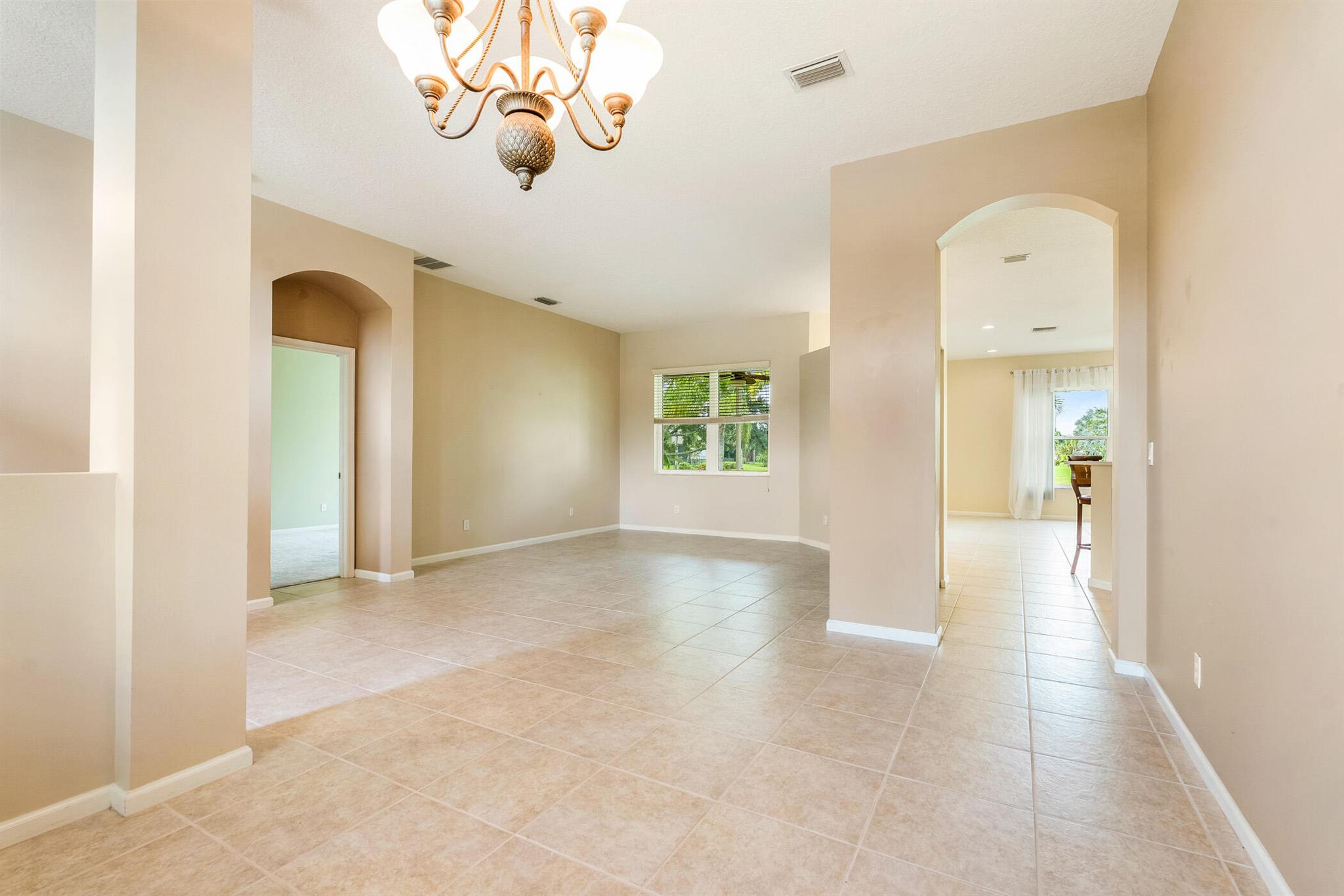 412 N Key Lime Square SW