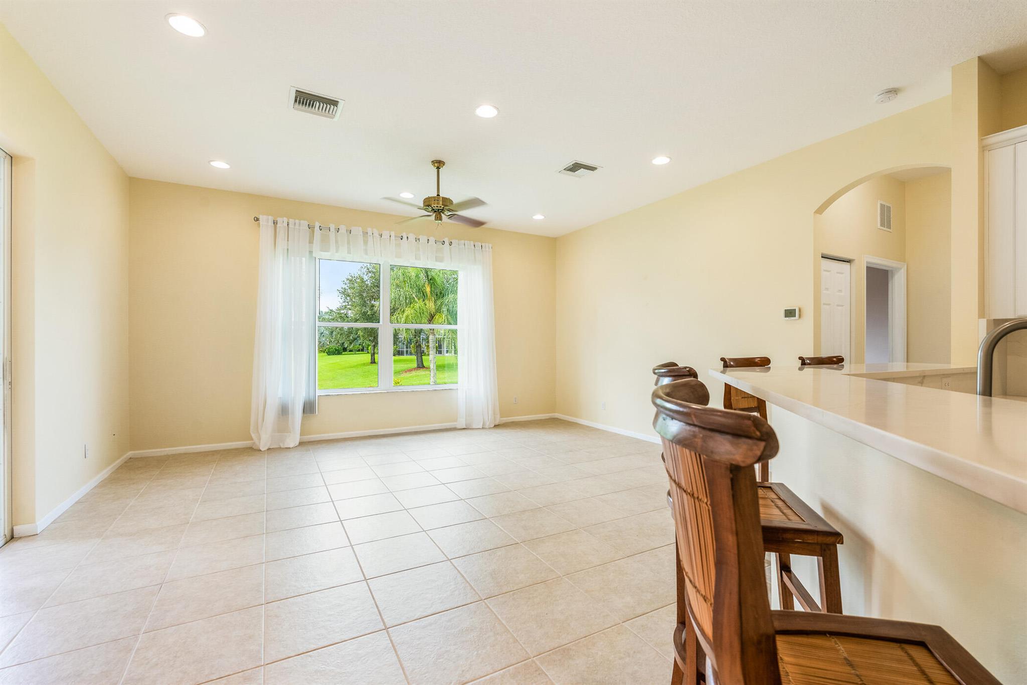 412 N Key Lime Square SW