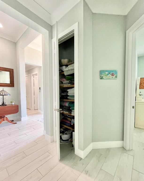 5523 Bent Pine Square