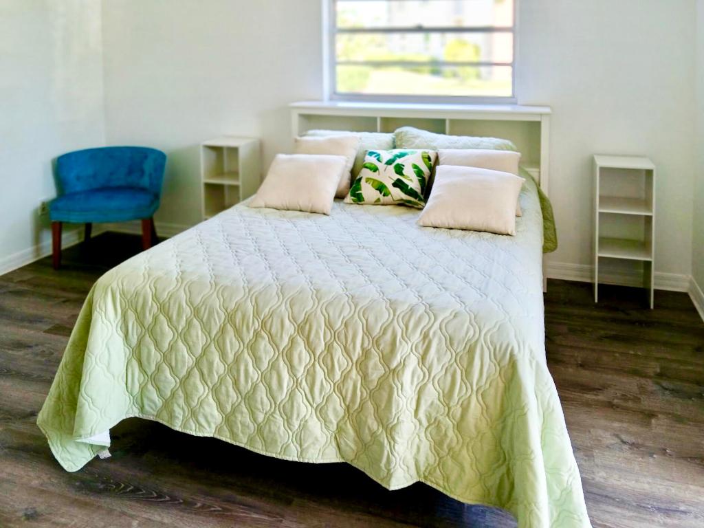 33 Pine Arbor Lane 103