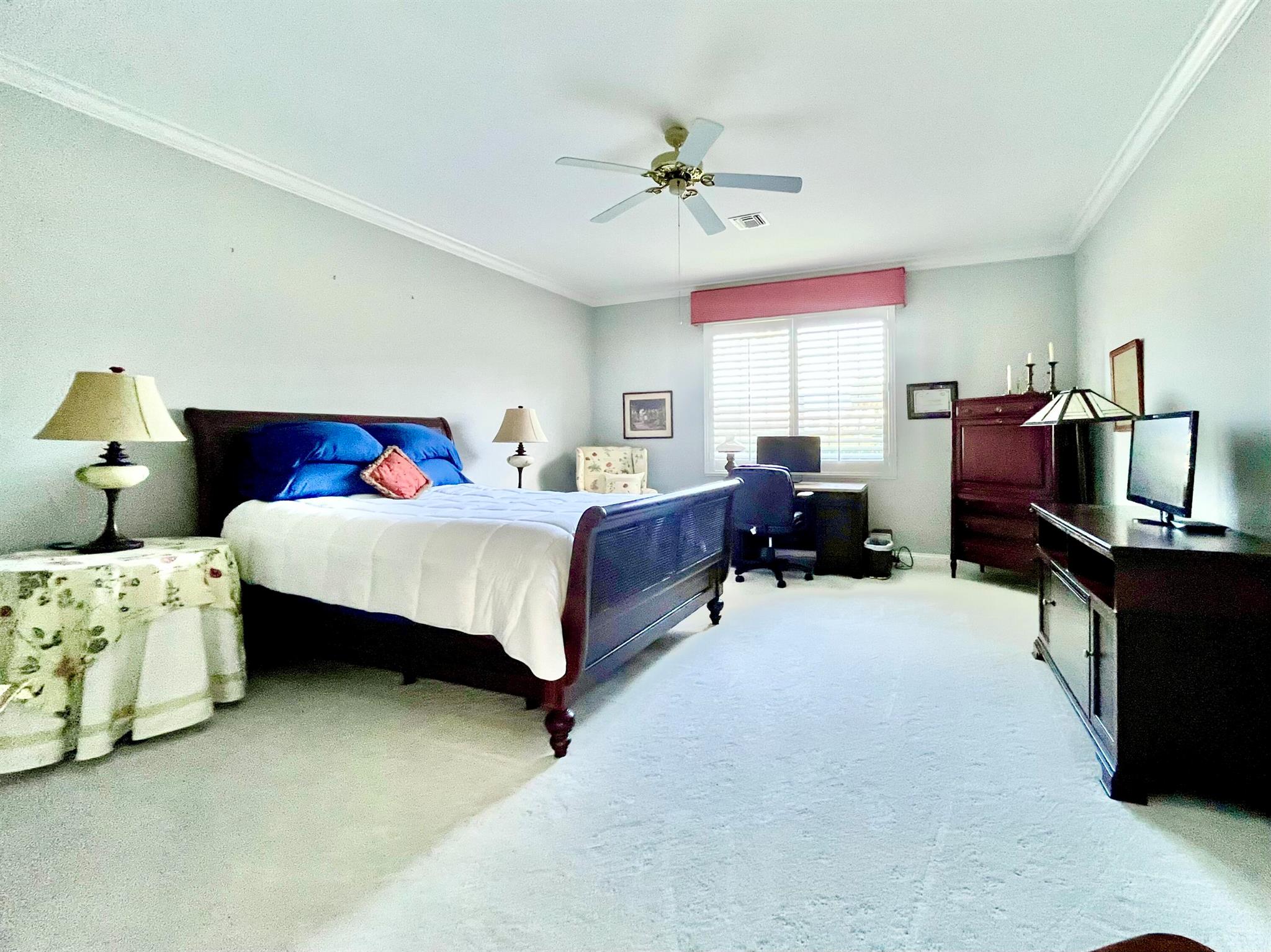 1135 St Georges Lane