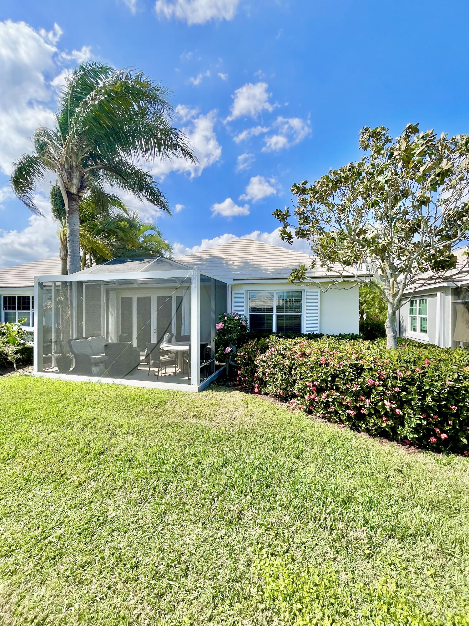 1135 St Georges Lane