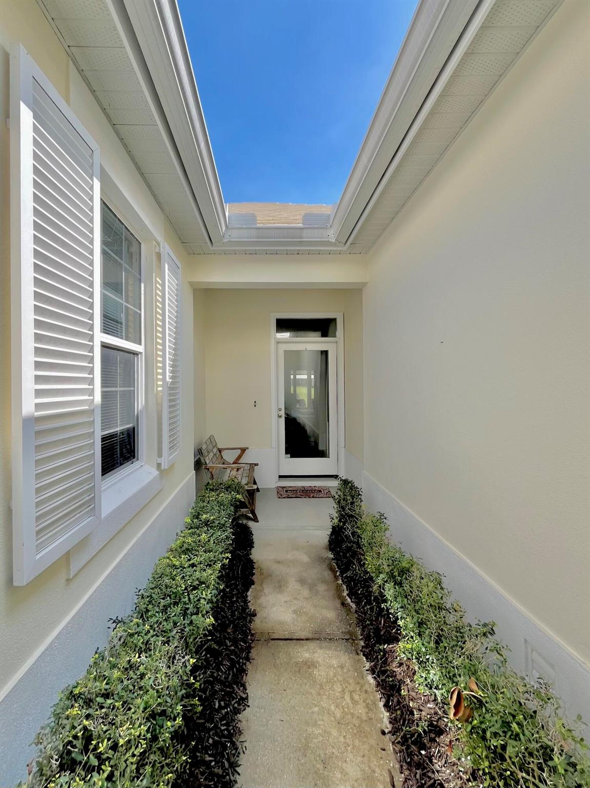 1135 St Georges Lane