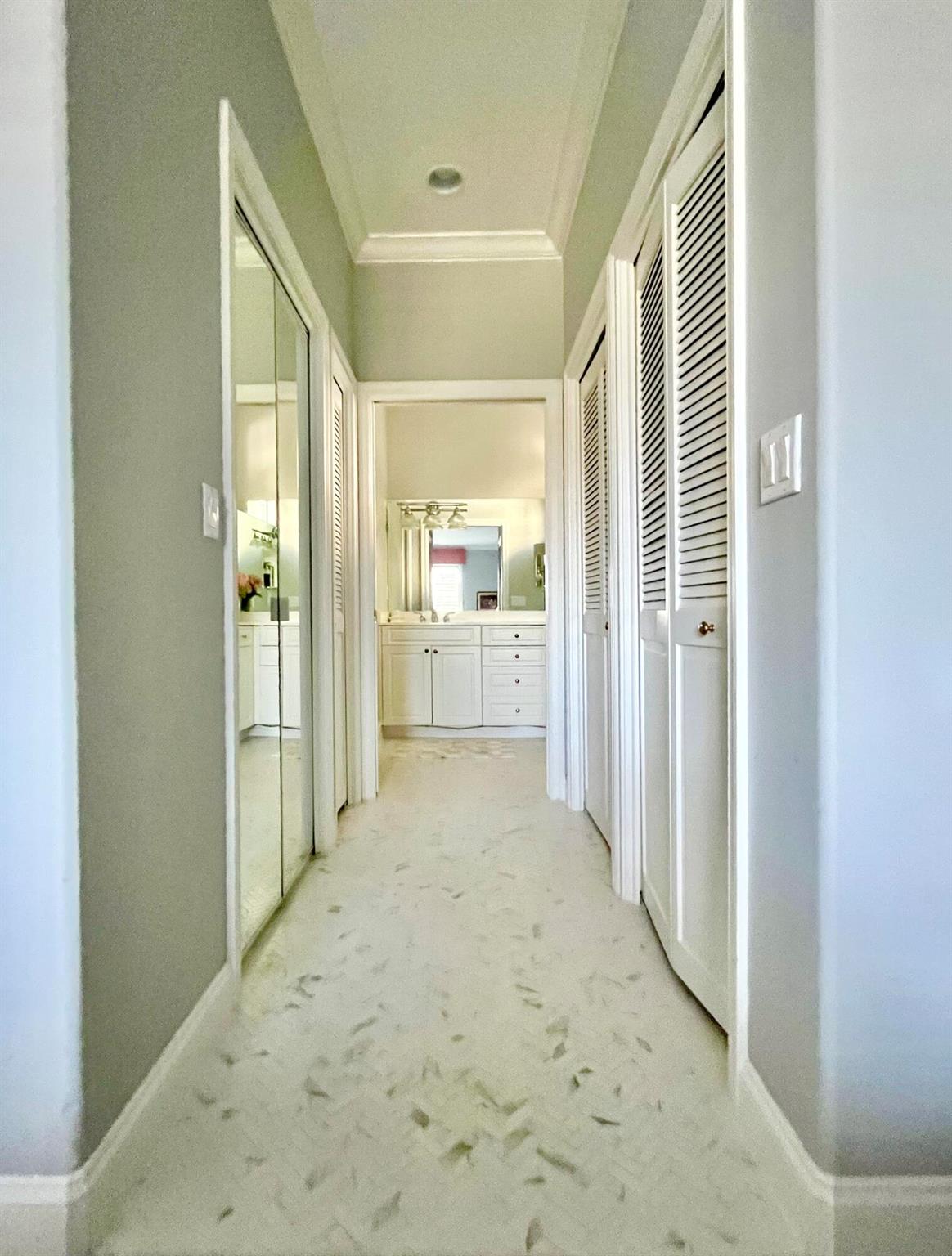 1135 St Georges Lane