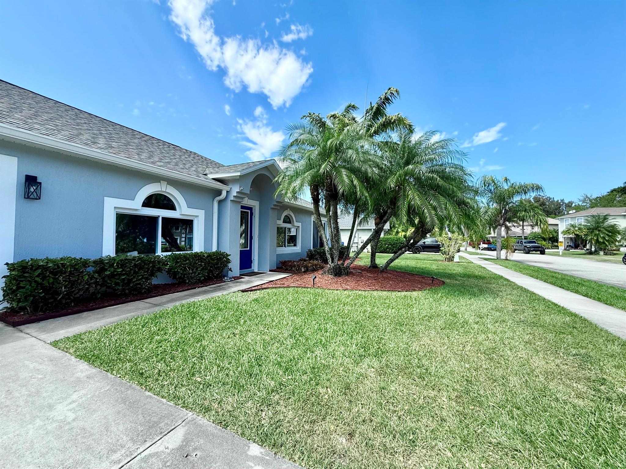 5230 Compass Pointe Circle