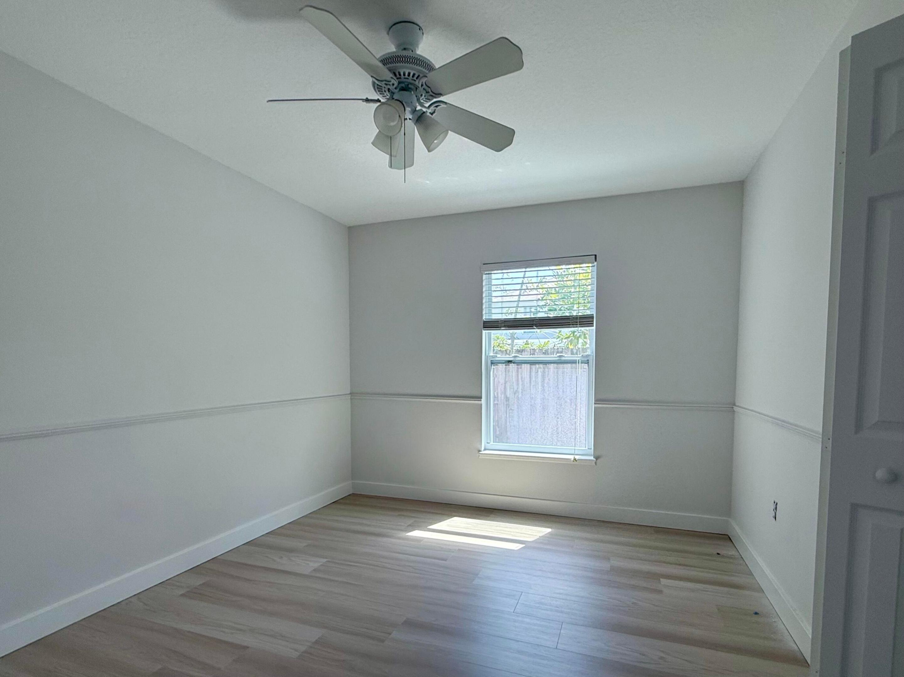 5230 Compass Pointe Circle