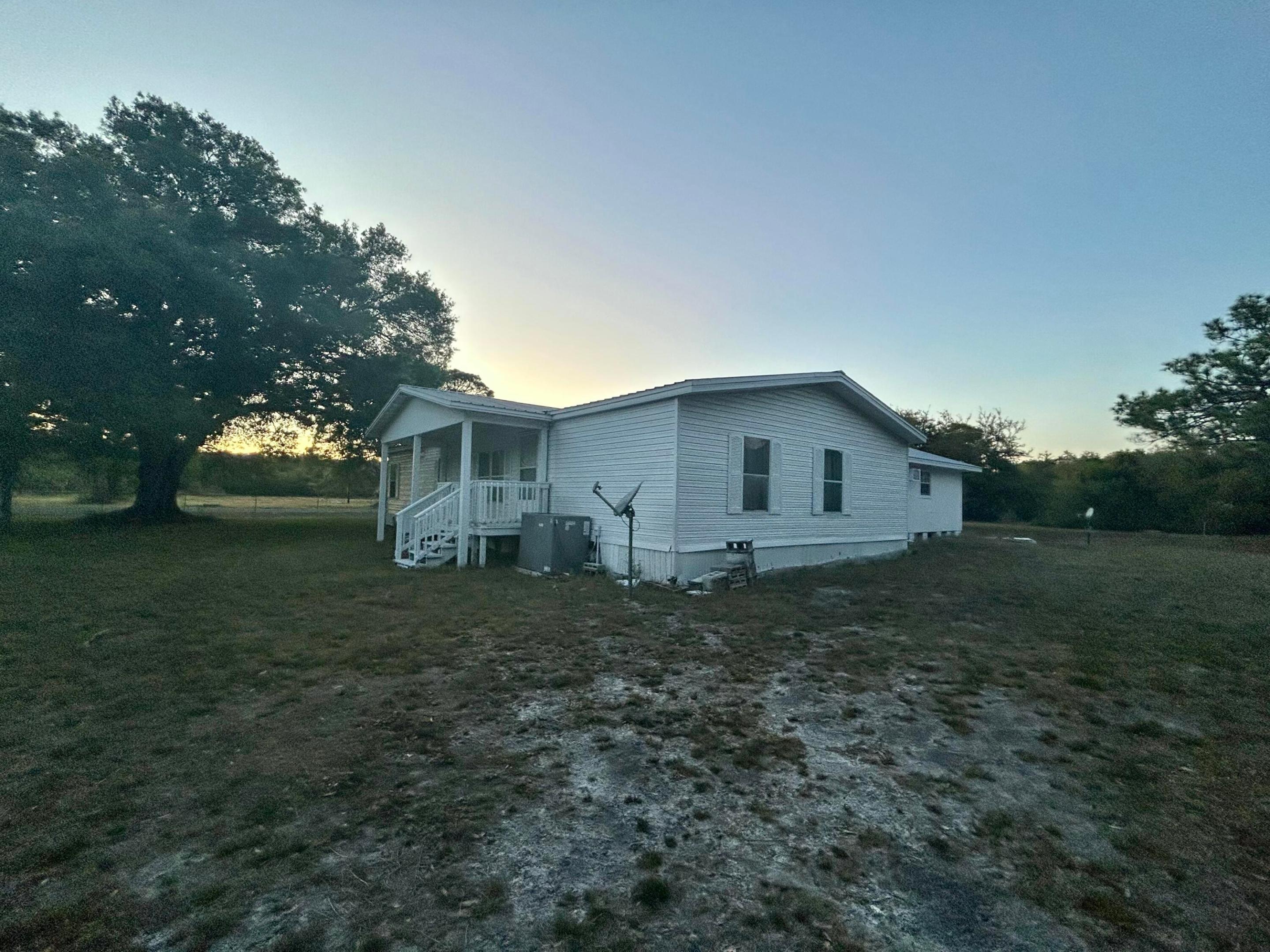 5805 Ridge Court