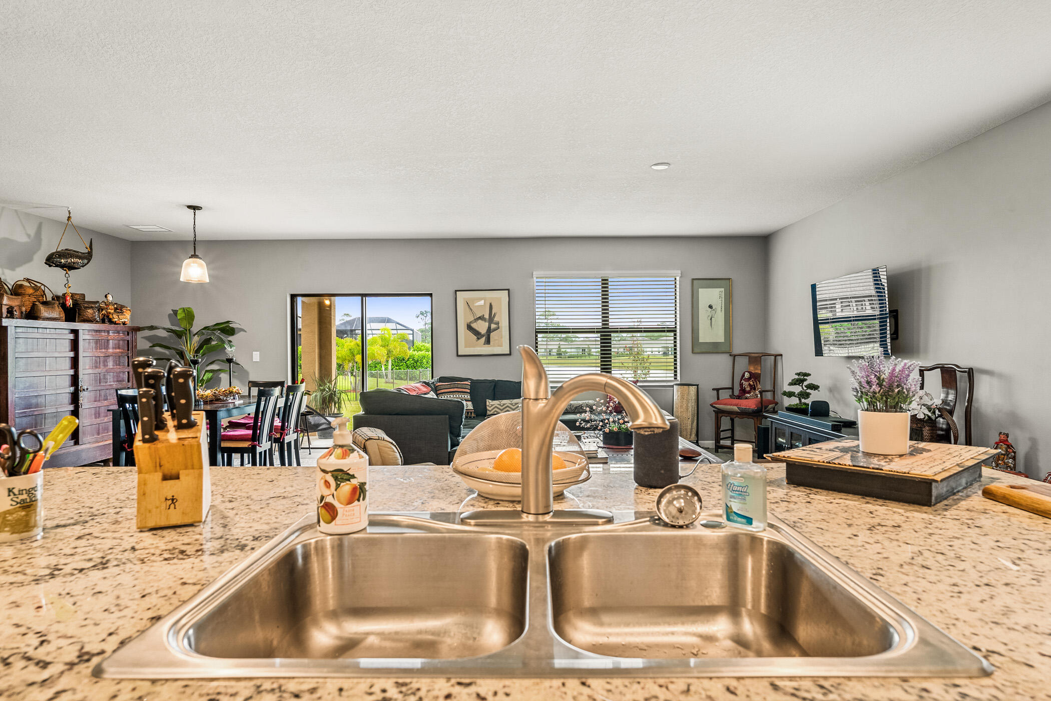 6580 Canterbridge Drive