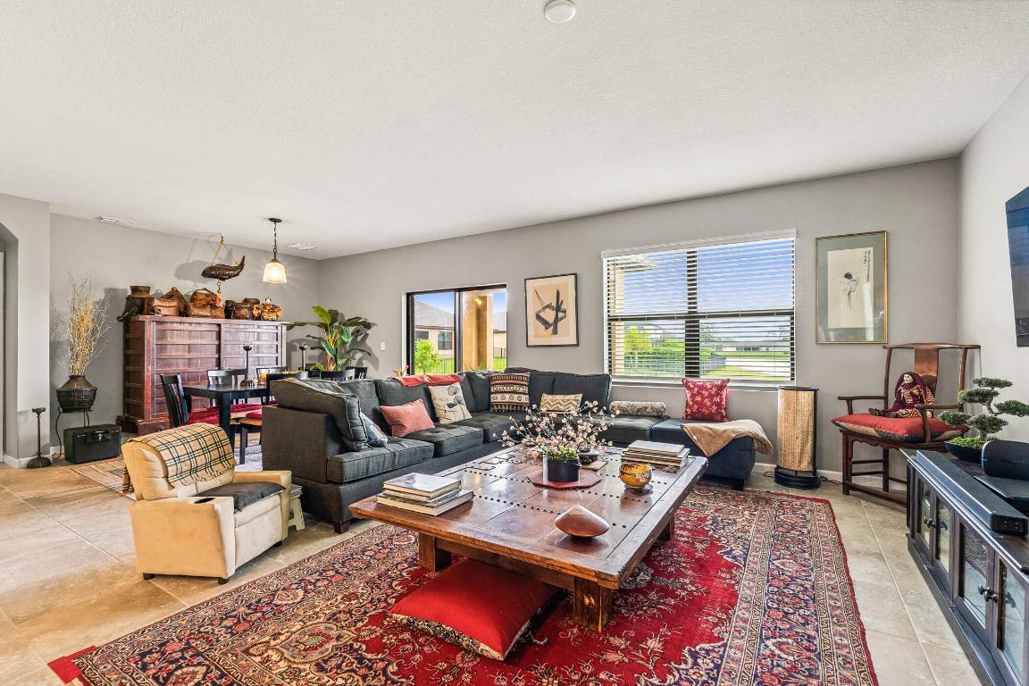 6580 Canterbridge Drive