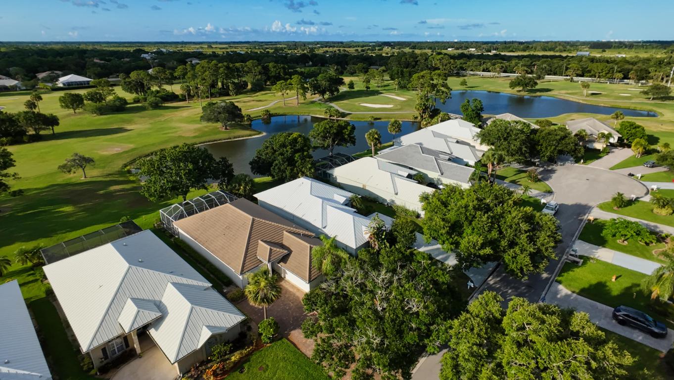 9412 Poinciana Court