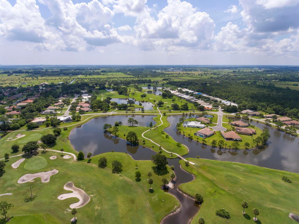 9412 Poinciana Court