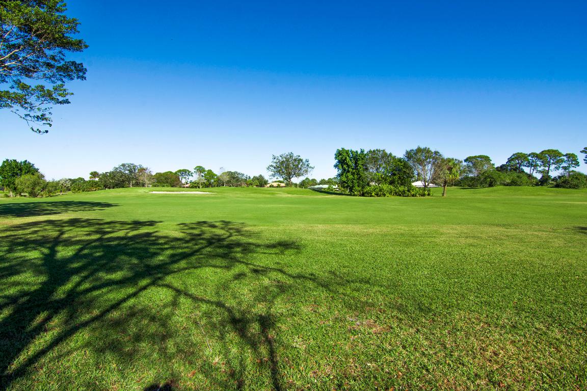 9412 Poinciana Court