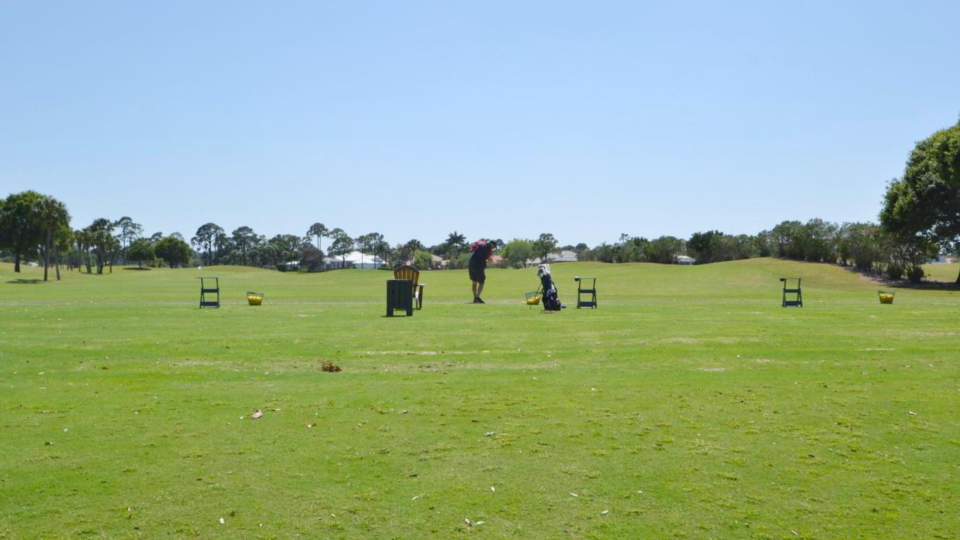 9412 Poinciana Court