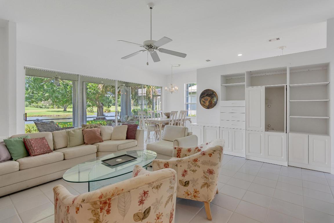 9412 Poinciana Court