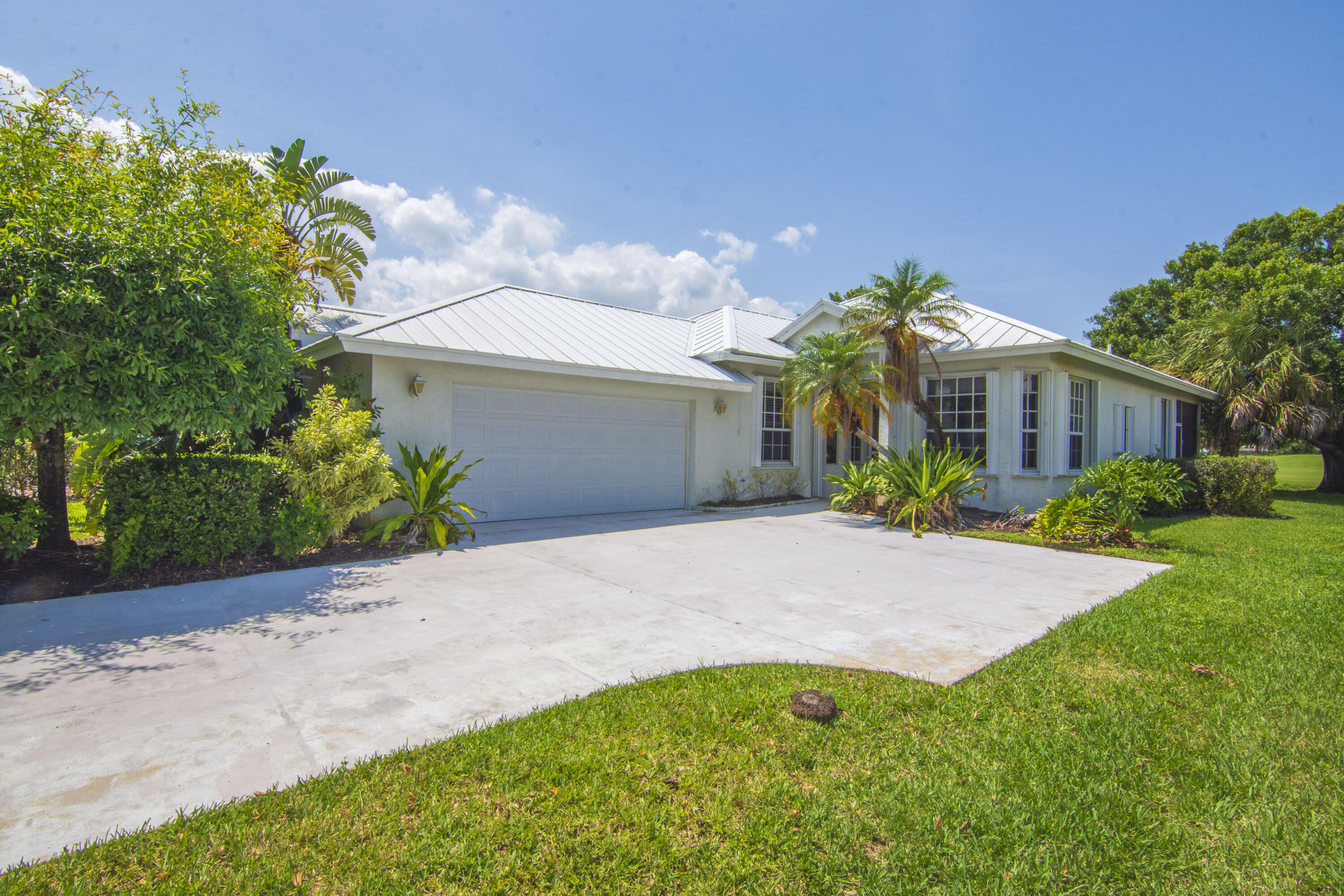 9412 Poinciana Court