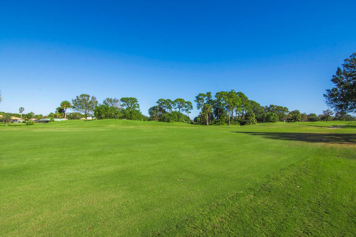 9412 Poinciana Court