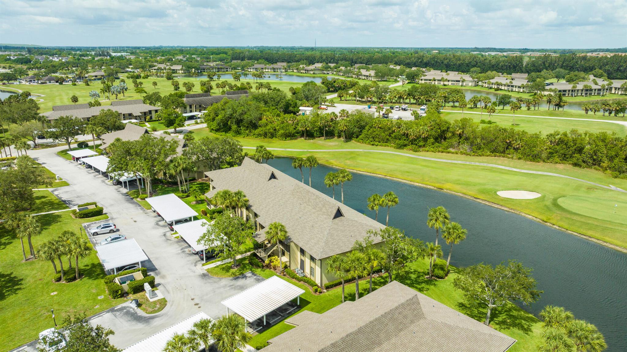 28 Plantation Drive 204