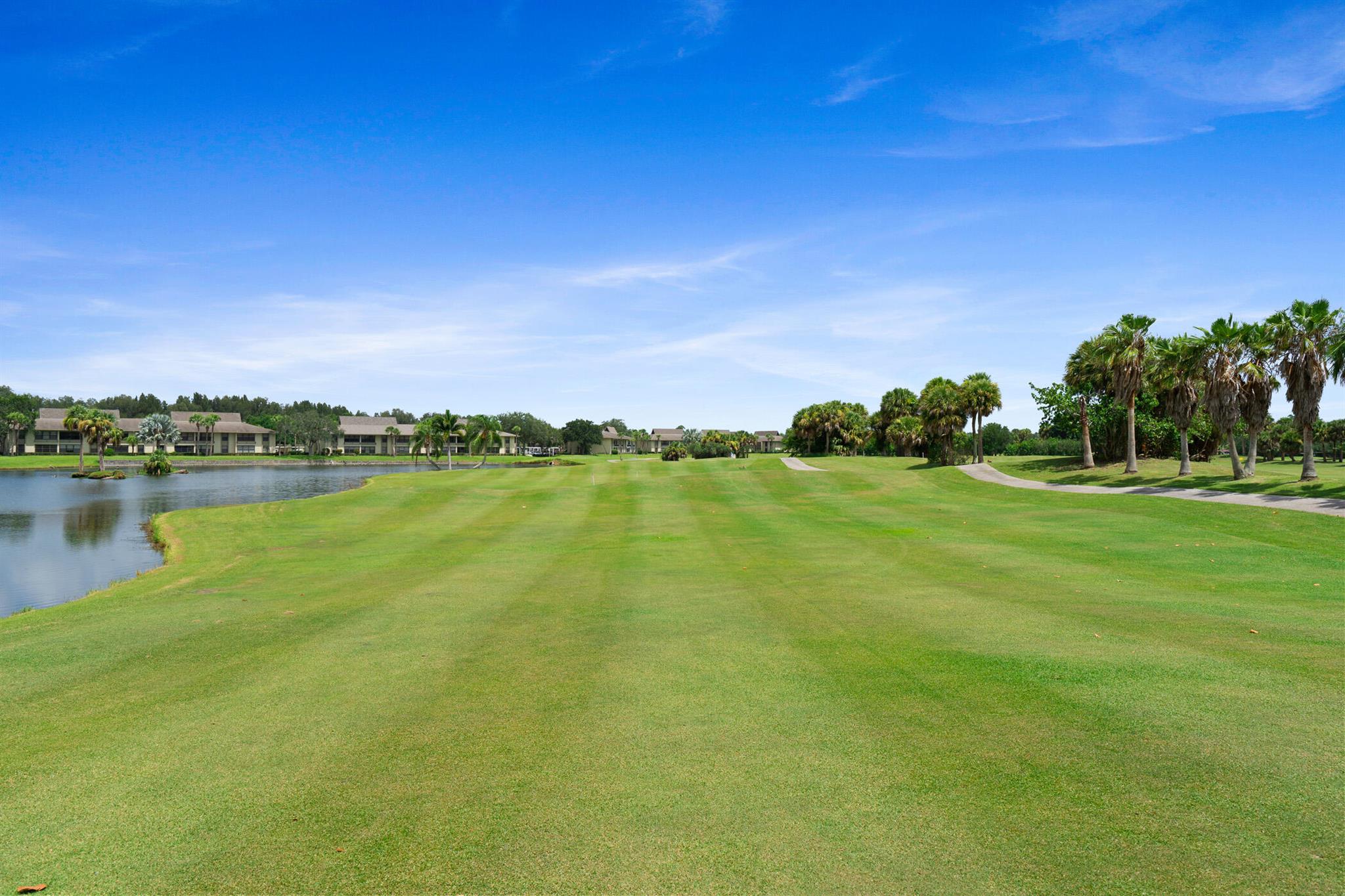 28 Plantation Drive 204