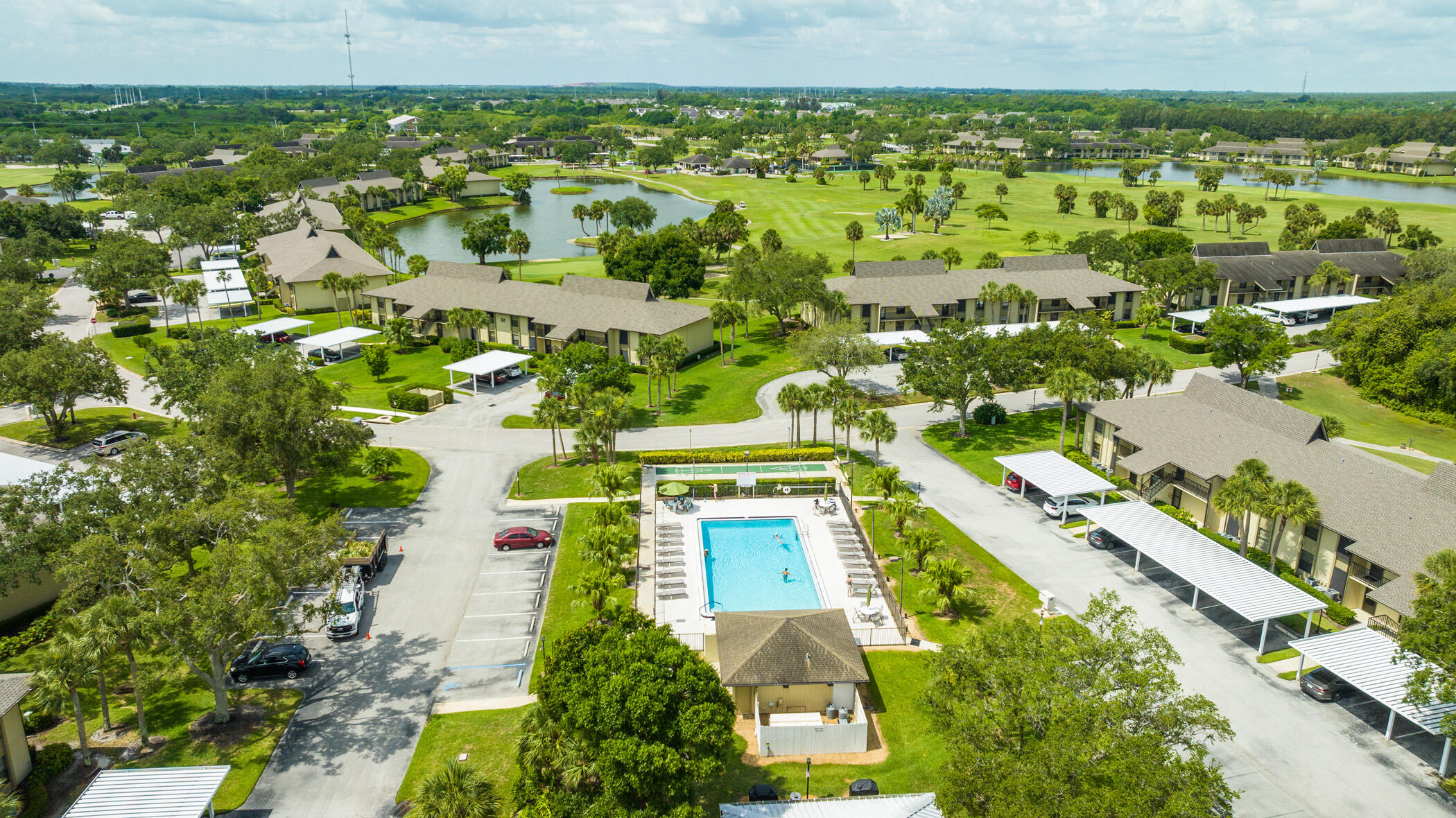 28 Plantation Drive 204