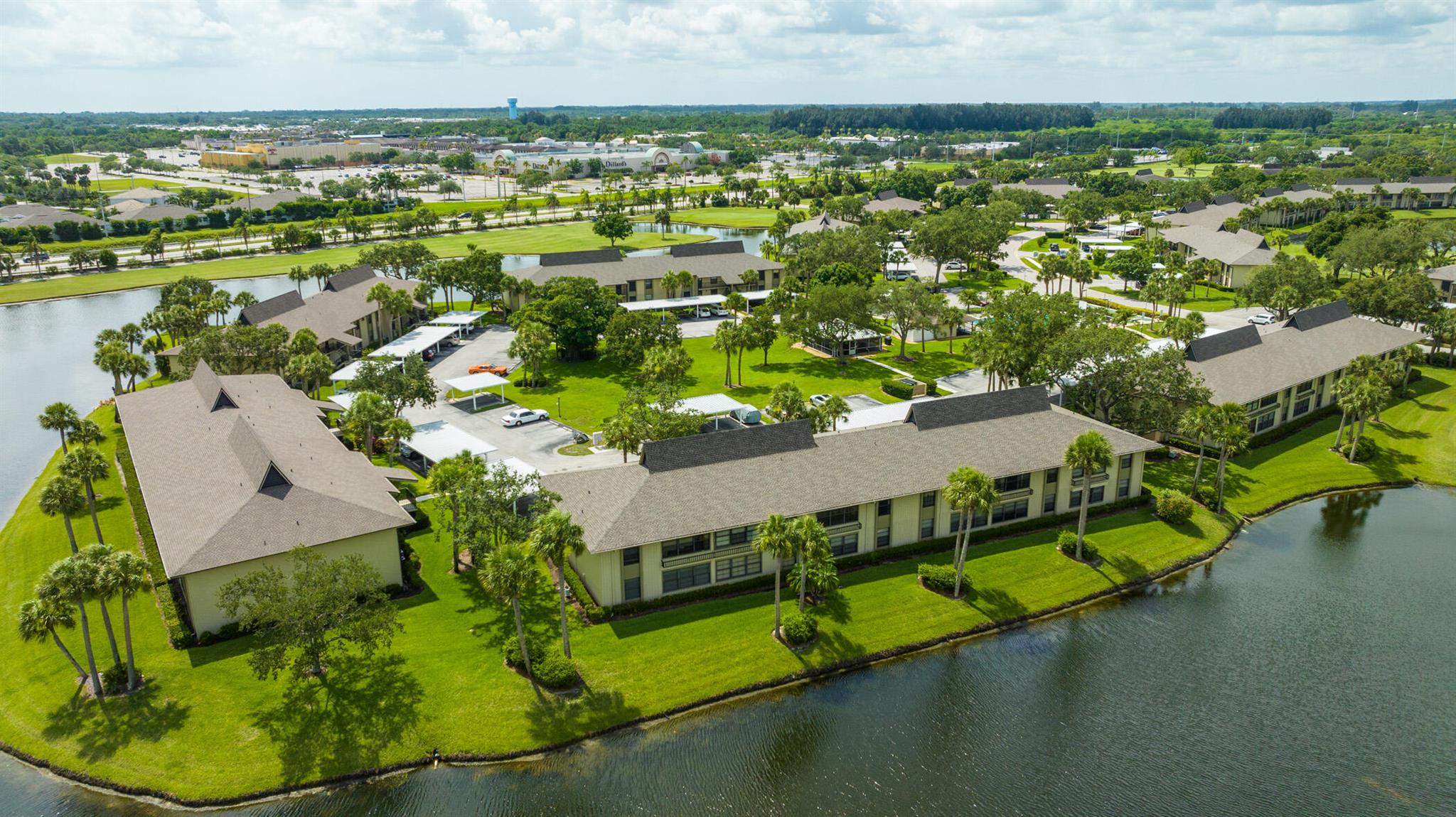 28 Plantation Drive 204