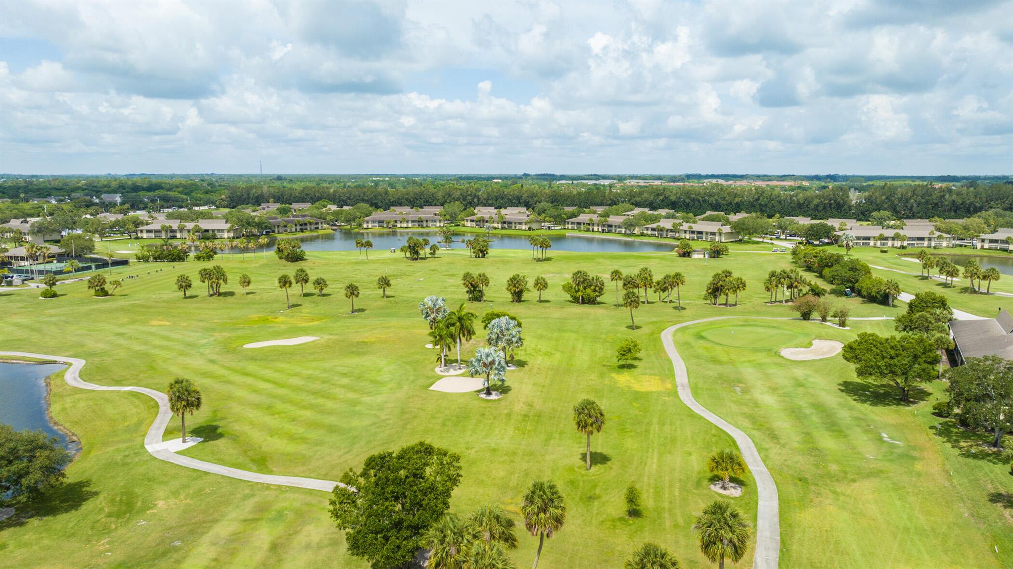 28 Plantation Drive 204