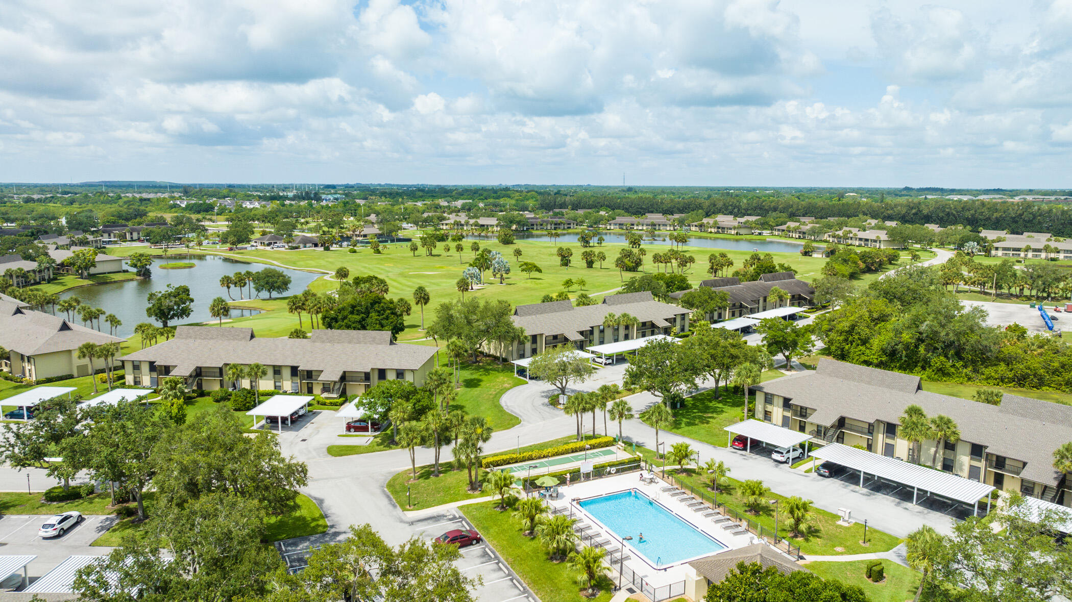 28 Plantation Drive 204