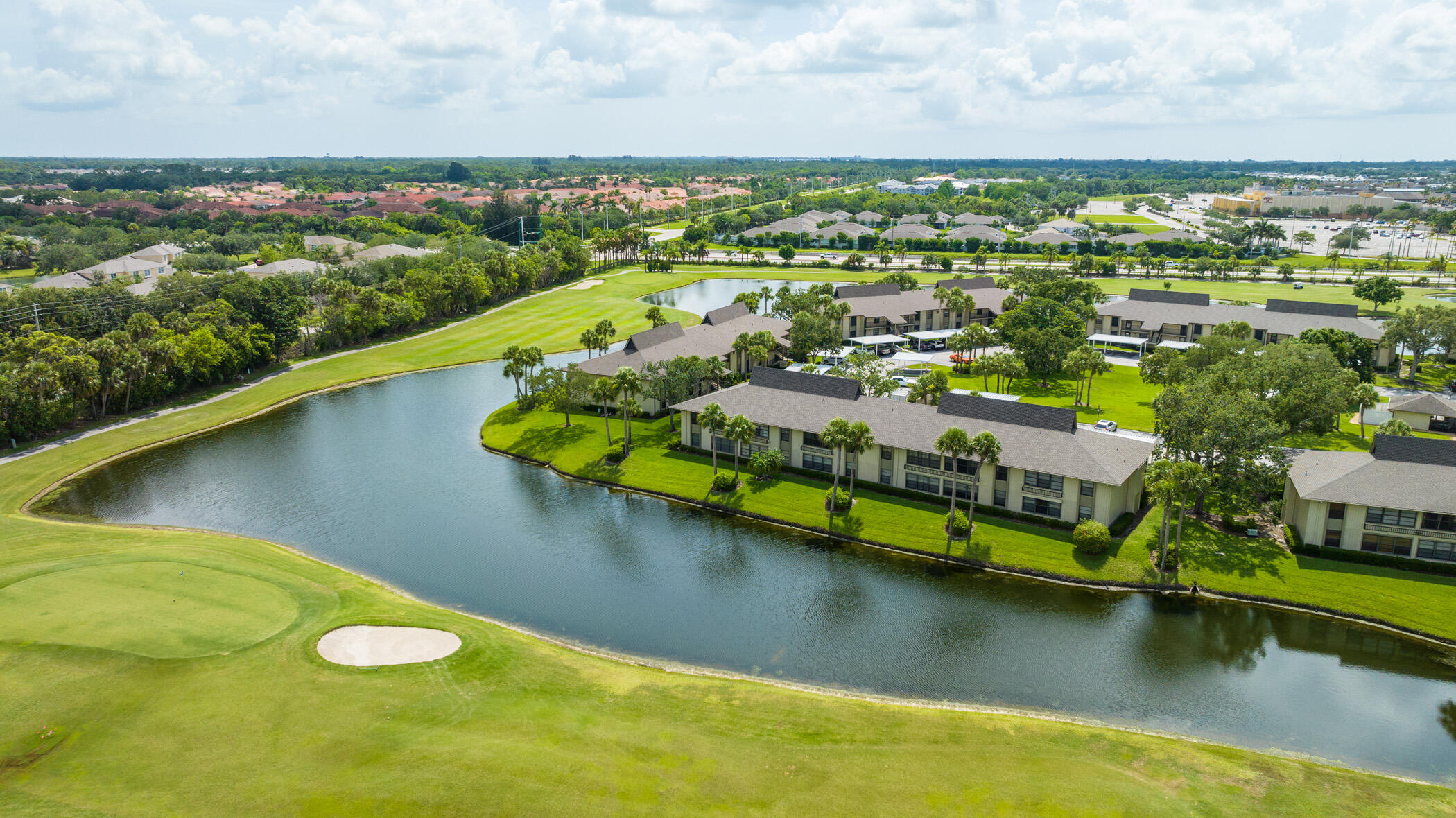 28 Plantation Drive 204