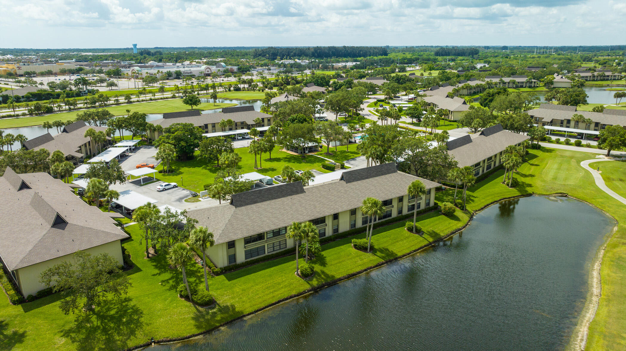 28 Plantation Drive 204