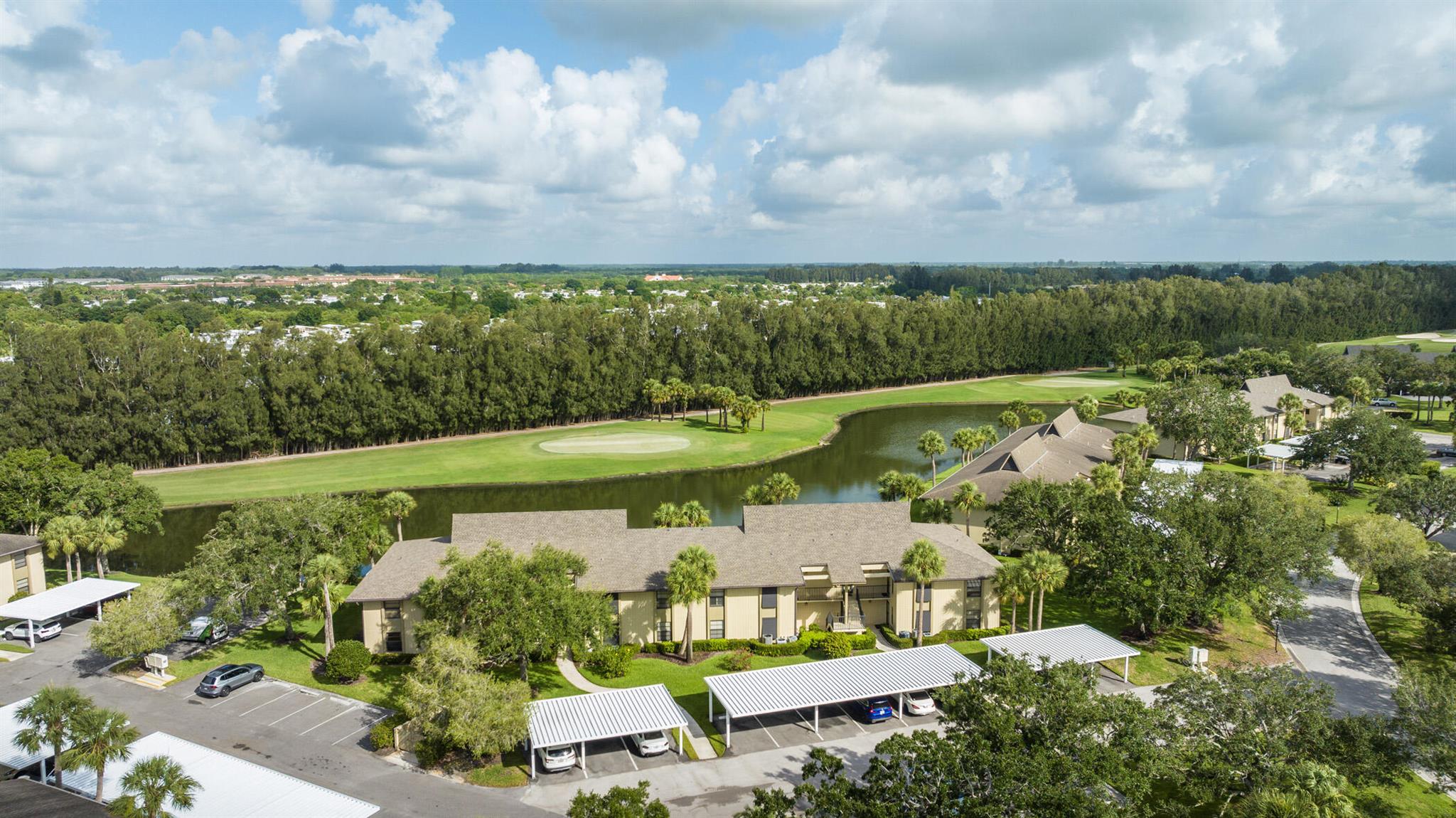 6 Plantation Drive 203