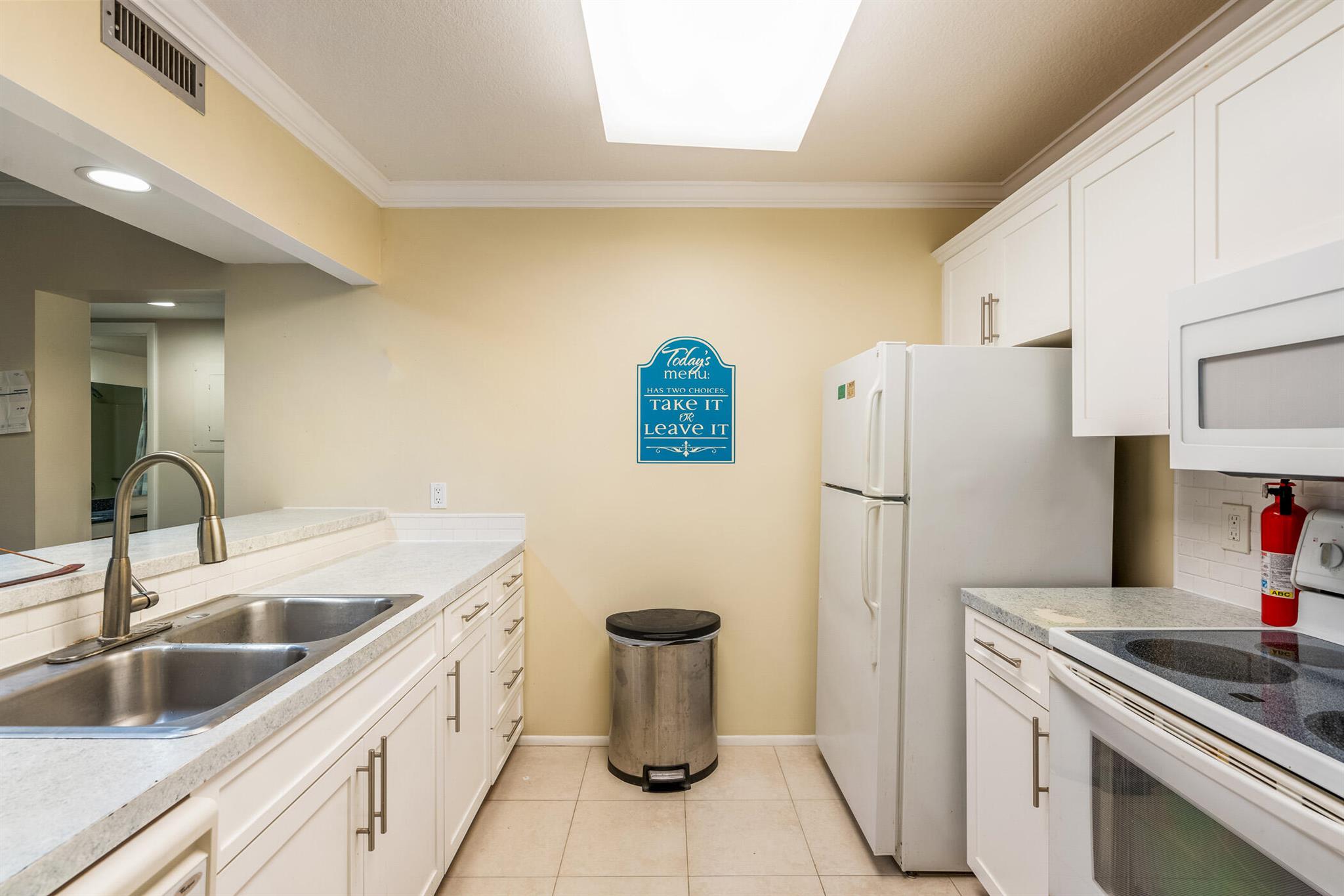 6 Plantation Drive 203