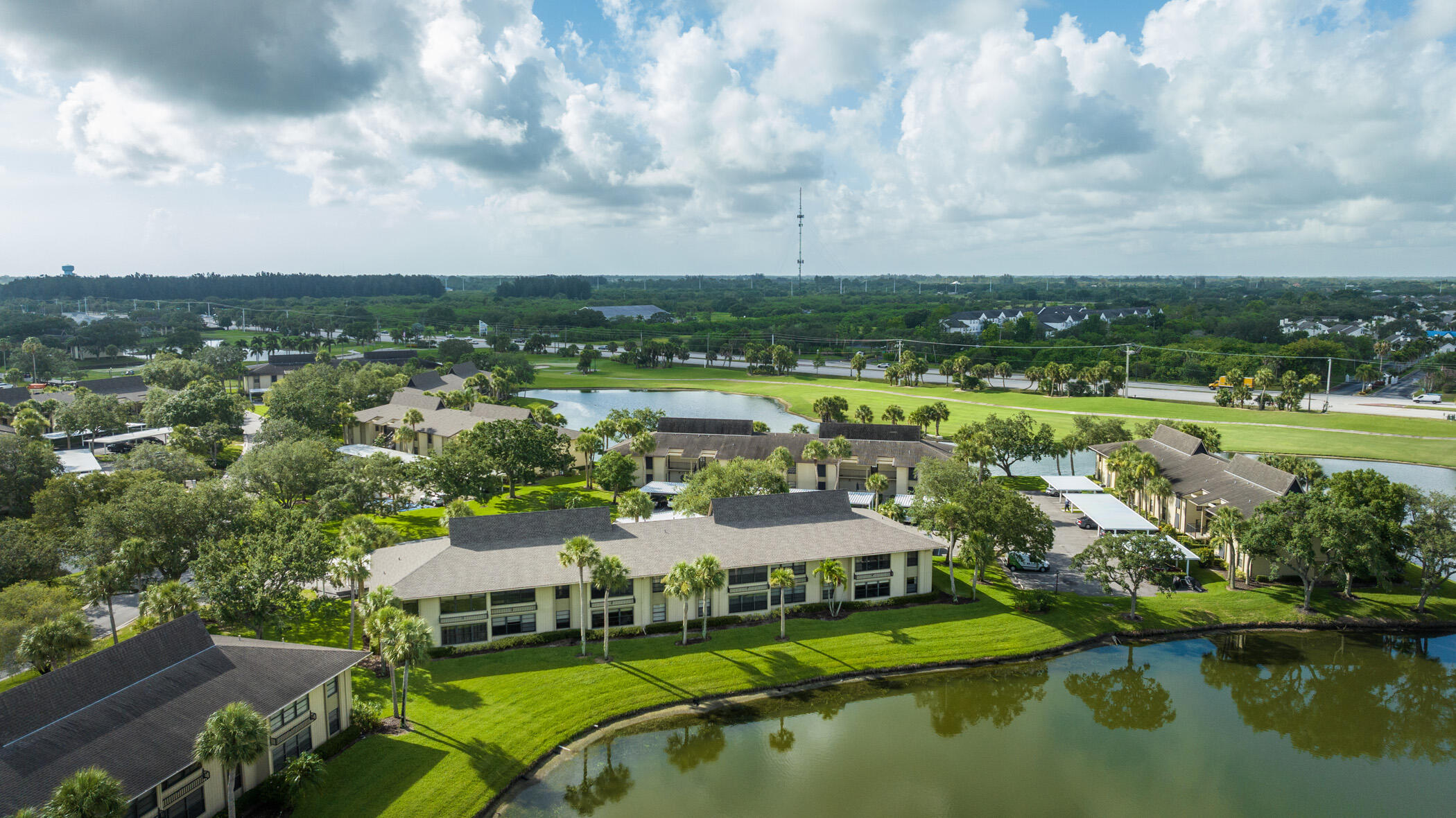 6 Plantation Drive 203