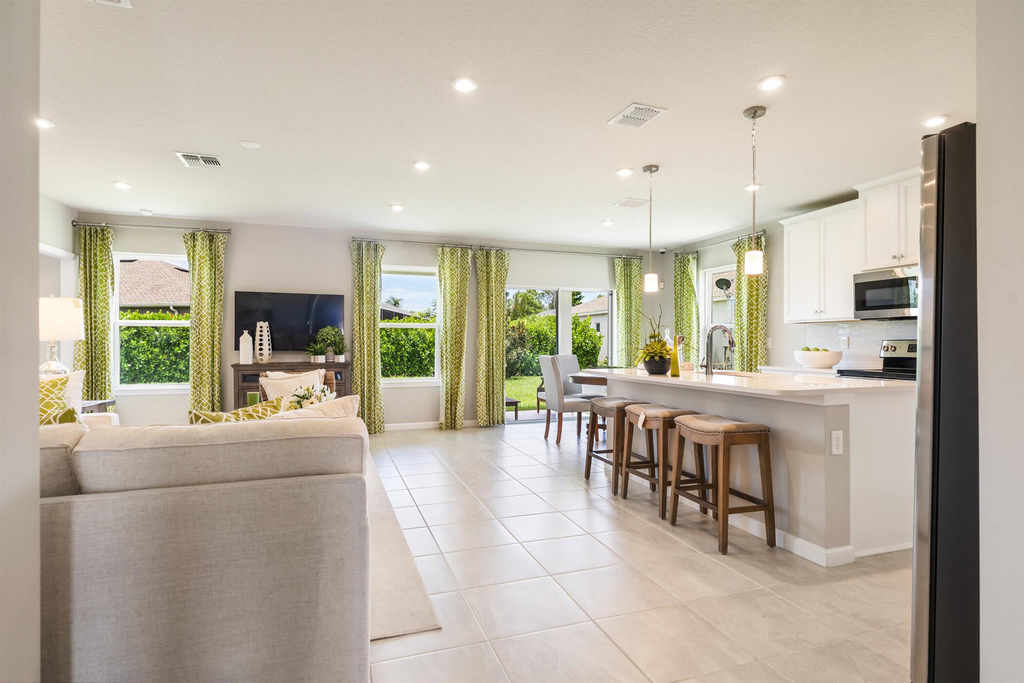 6530 Pomello Court