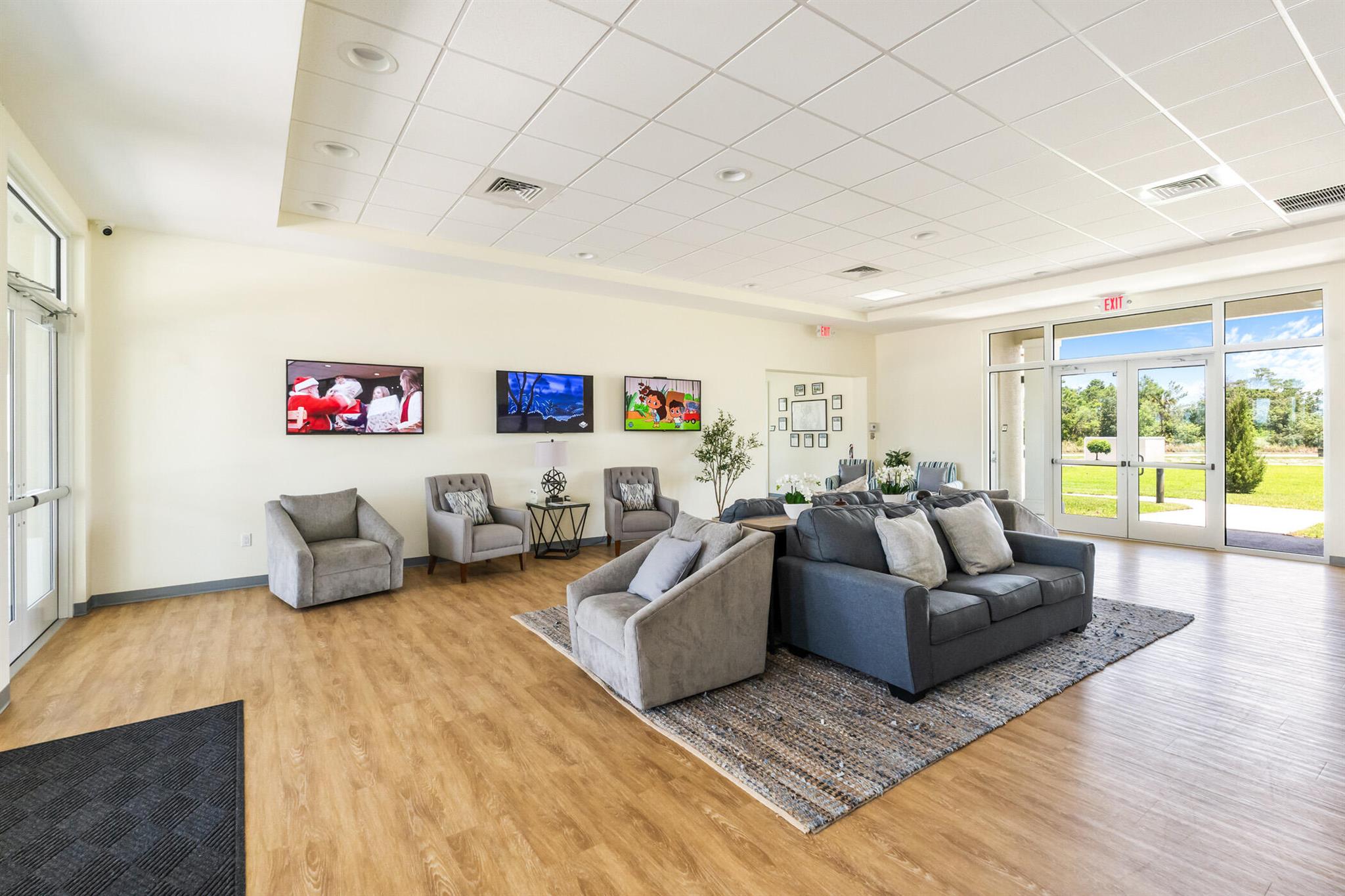 6530 Pomello Court
