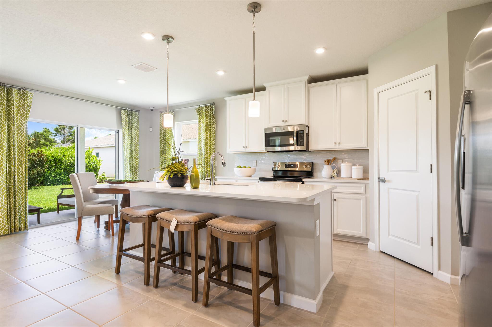 6530 Pomello Court