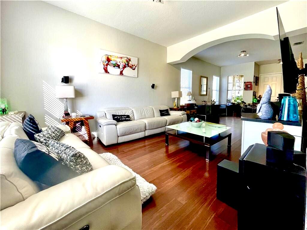 2001 Albany Terrace SW