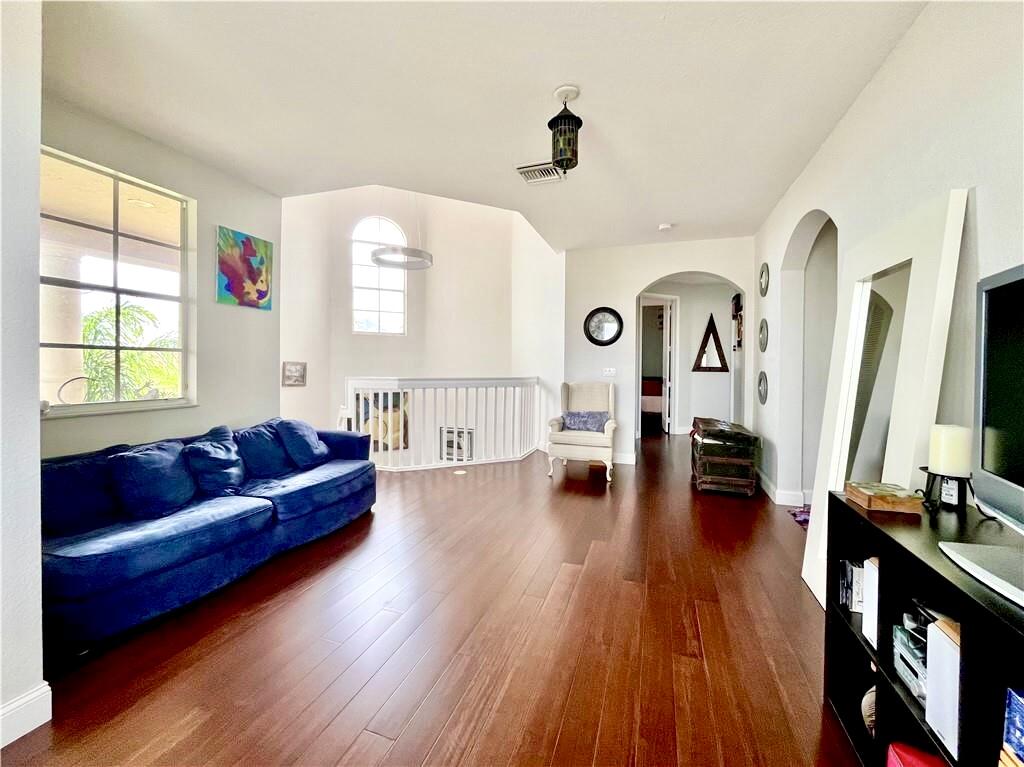 2001 Albany Terrace SW