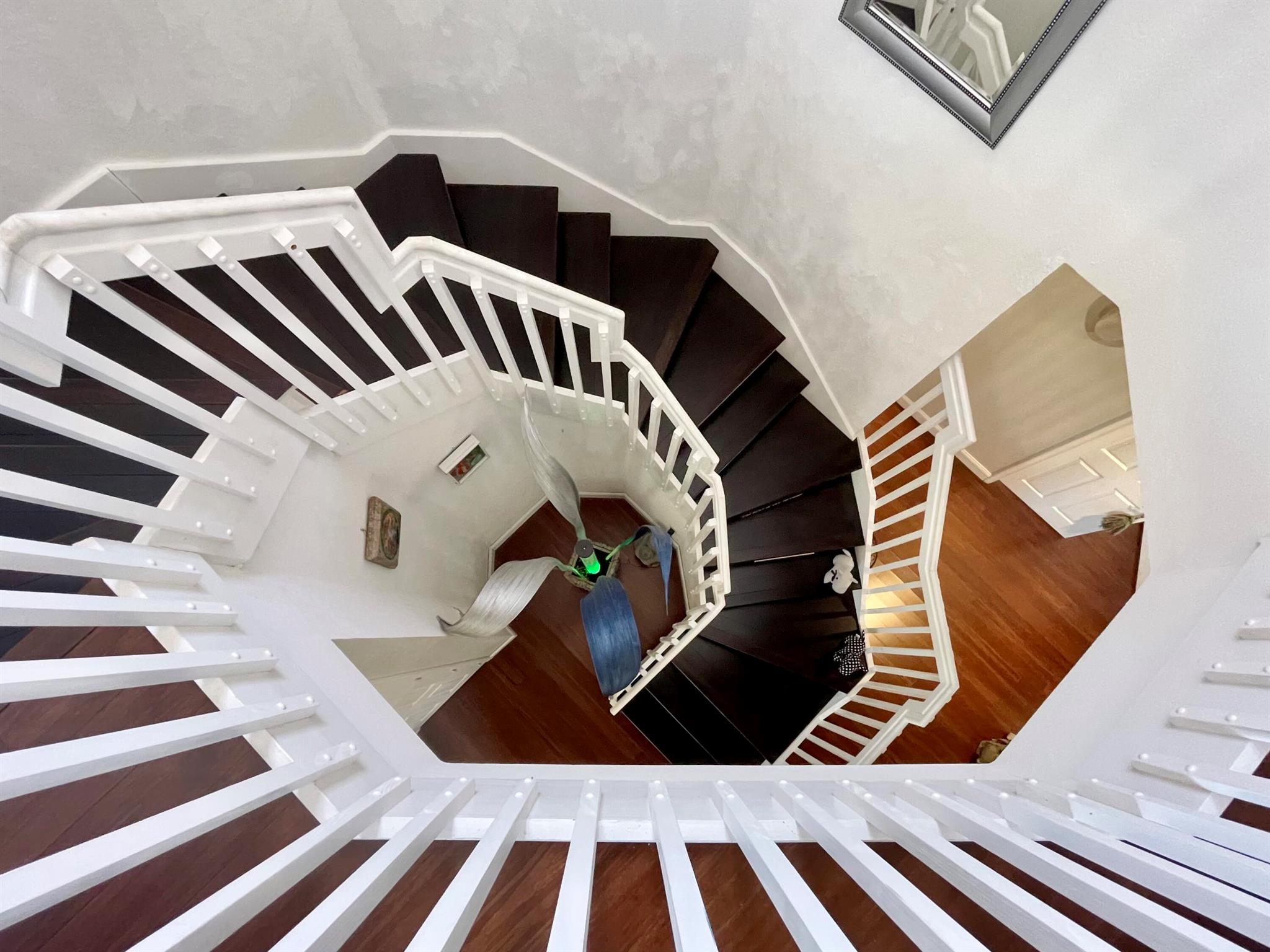 2001 Albany Terrace SW