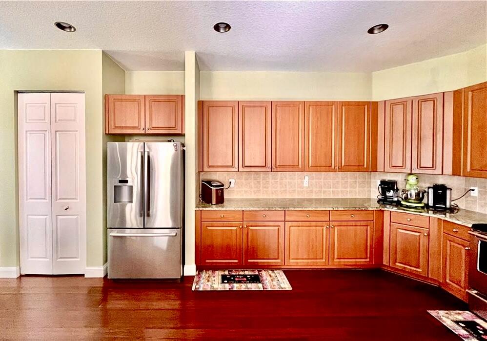 2001 Albany Terrace SW