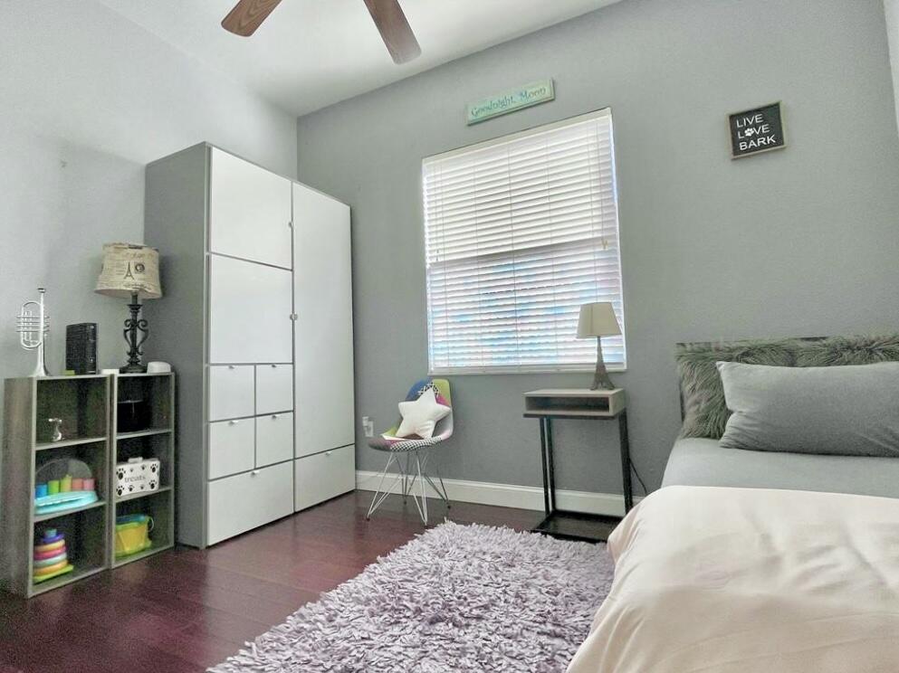 2001 Albany Terrace SW