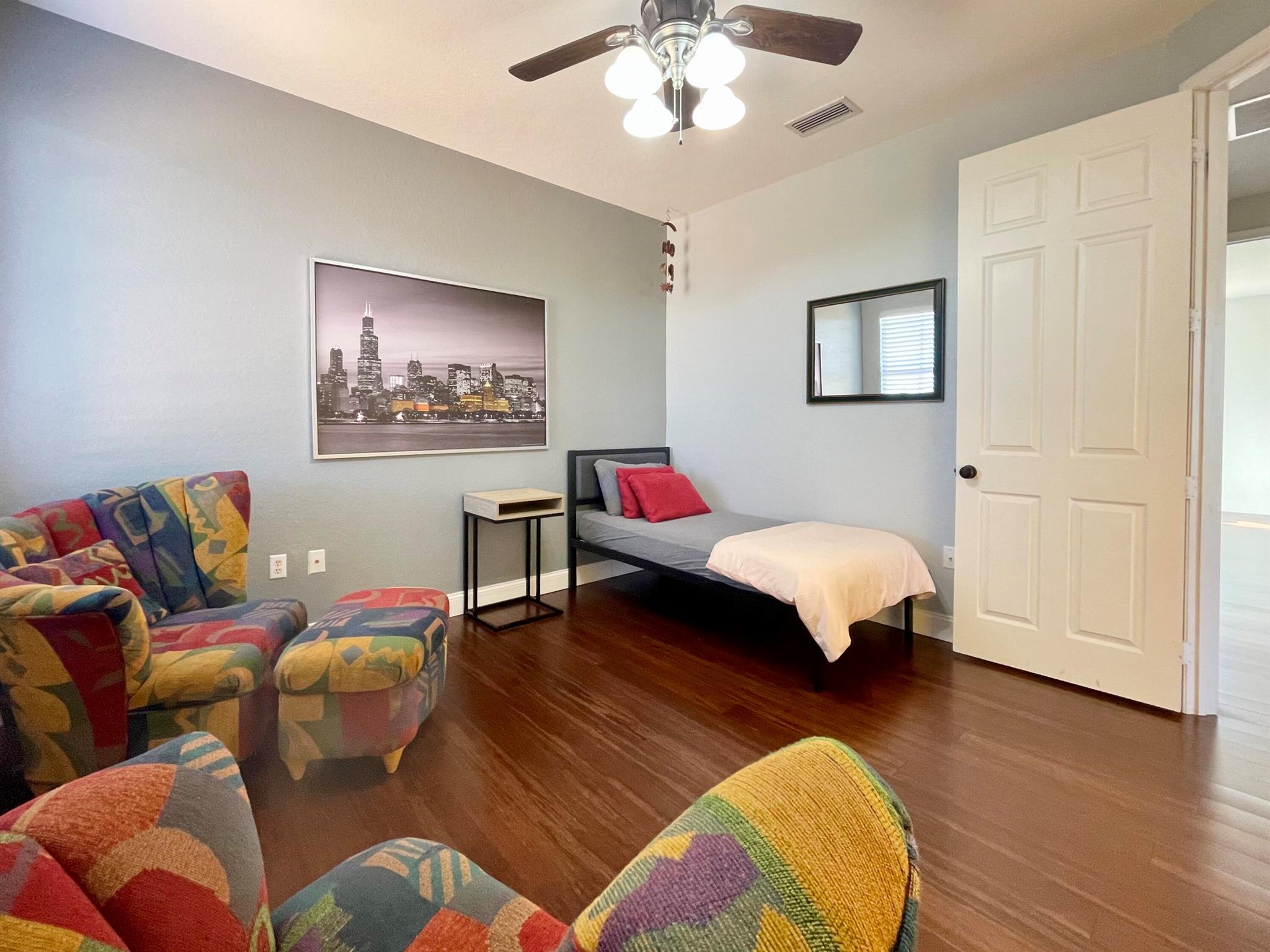2001 Albany Terrace SW
